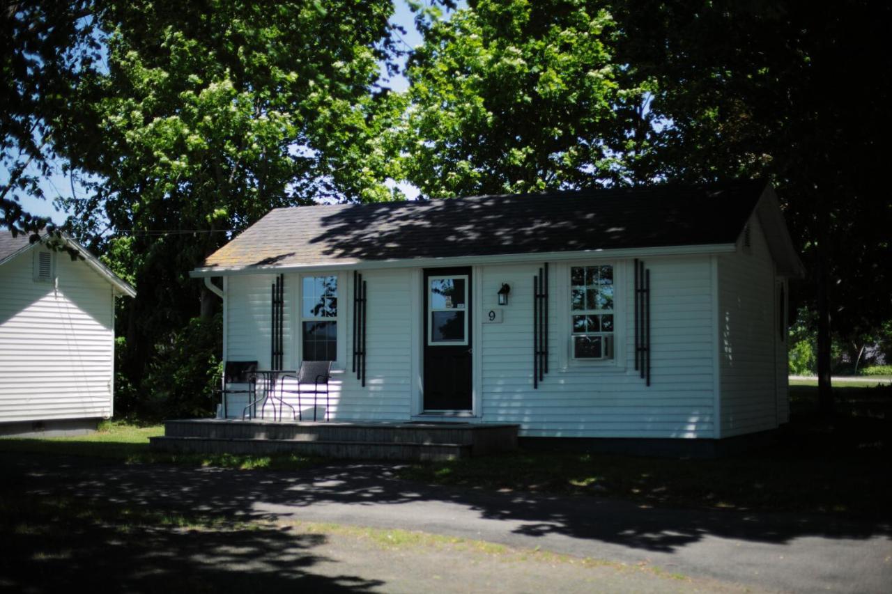 Carleton Inn & Cottages Bridgetown Buitenkant foto